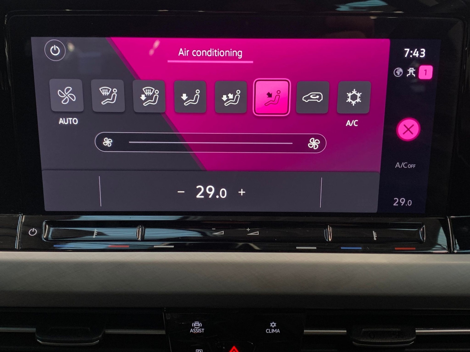 Used Volkswagen Golf 2023 for sale - 76452531: Photo 18