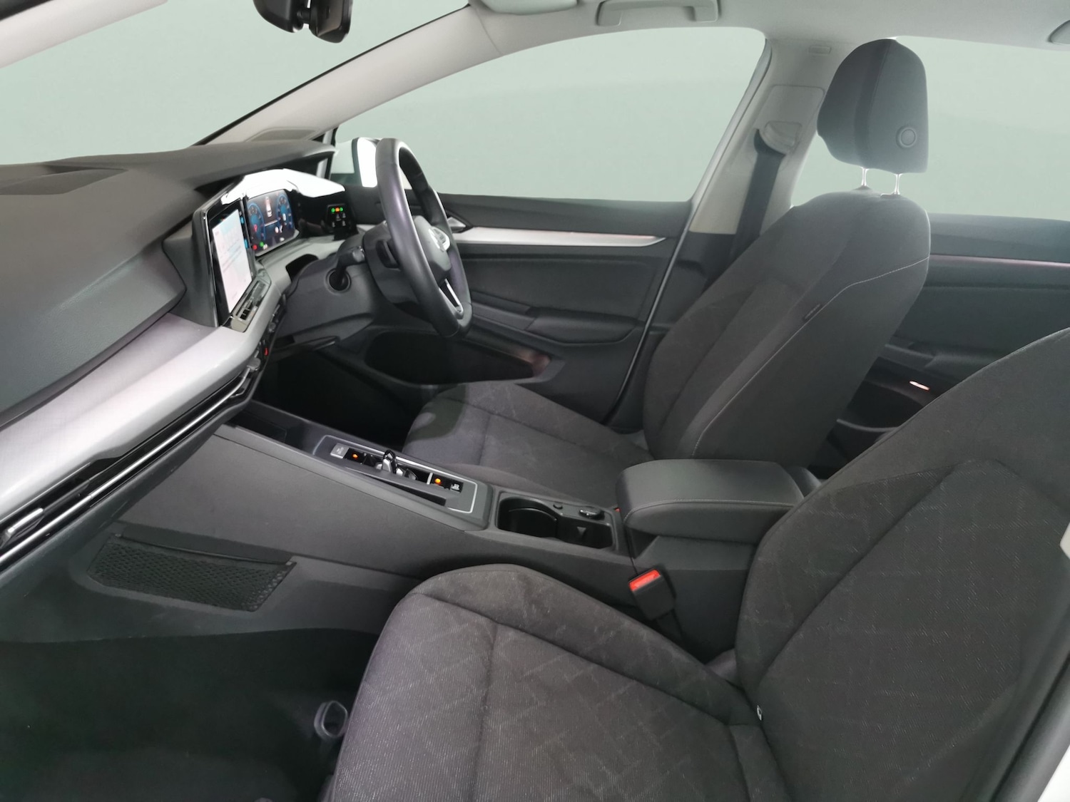 Used Volkswagen Golf 2023 for sale - 76452531: Photo 4