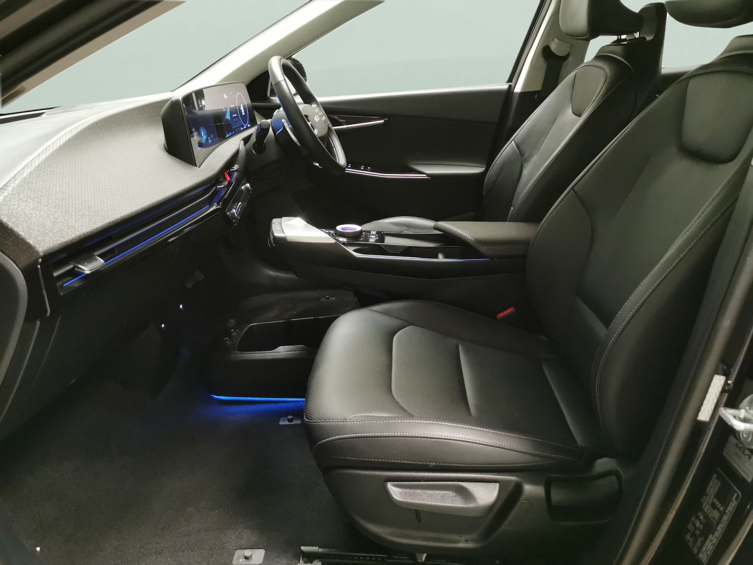 Used Kia EV6 2023 for sale - 77928242: Photo 4