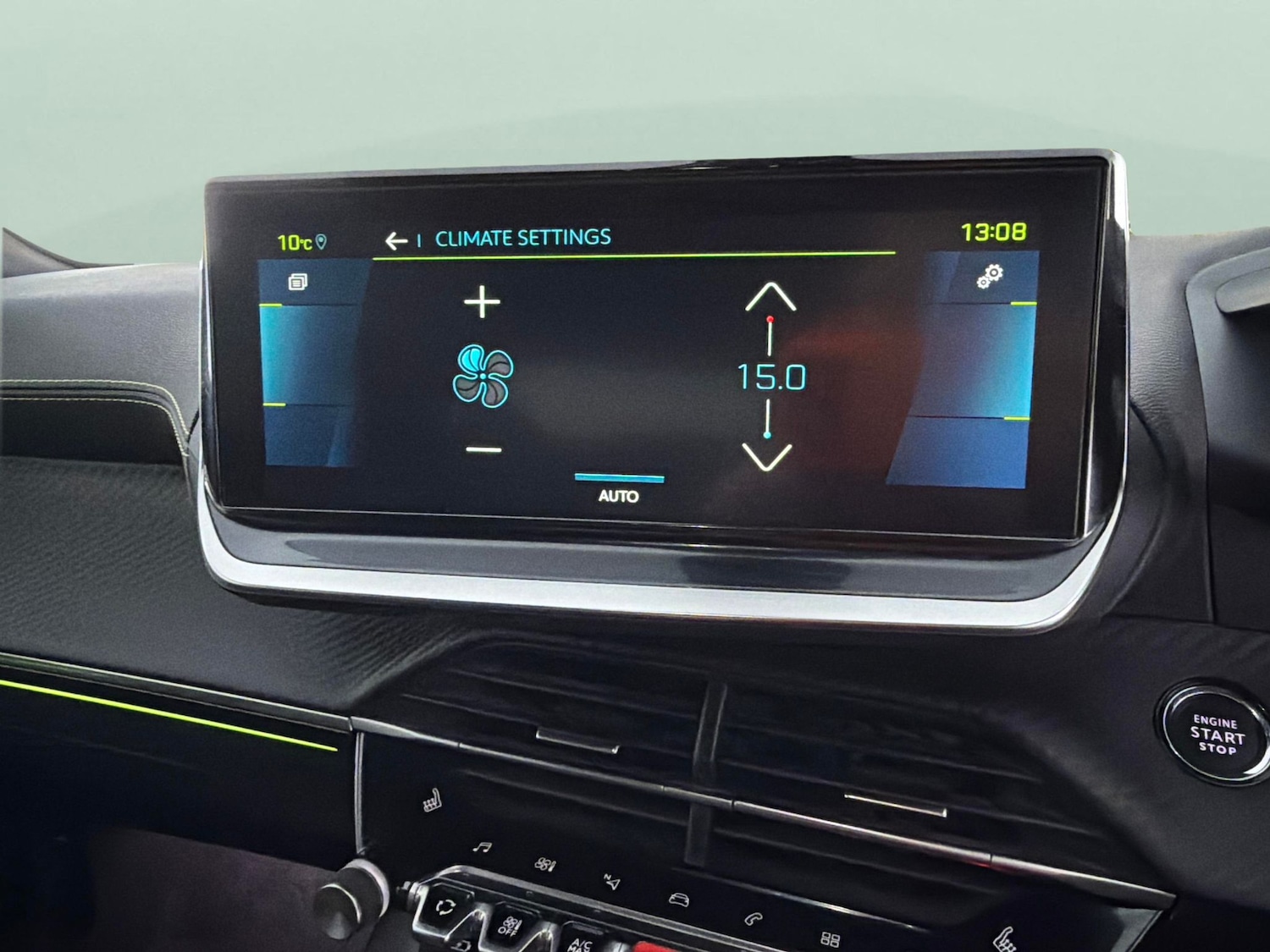 Used Peugeot E-2008 2022 for sale - 77116514: Photo 18