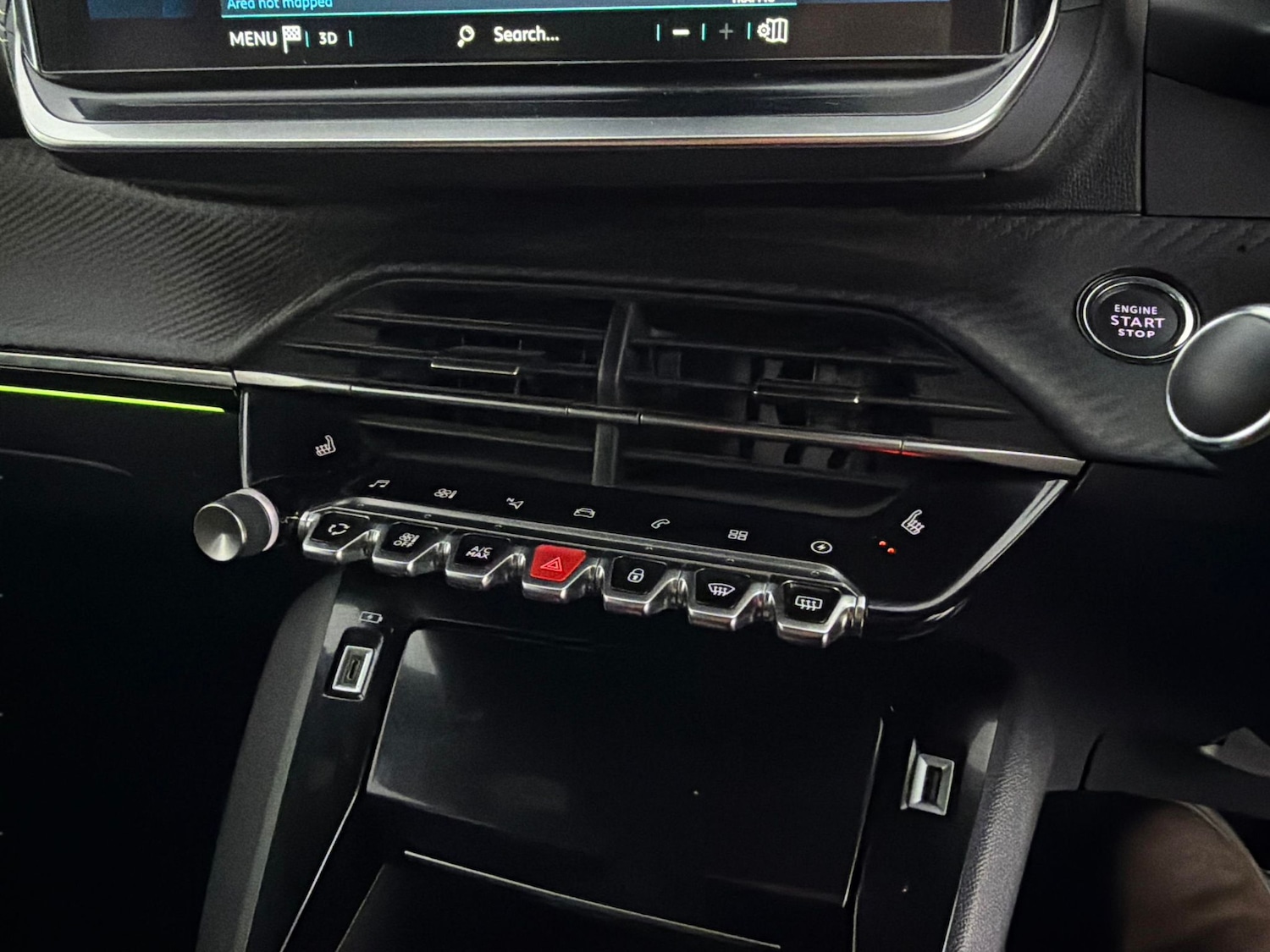 Used Peugeot E-2008 2022 for sale - 77116514: Photo 19