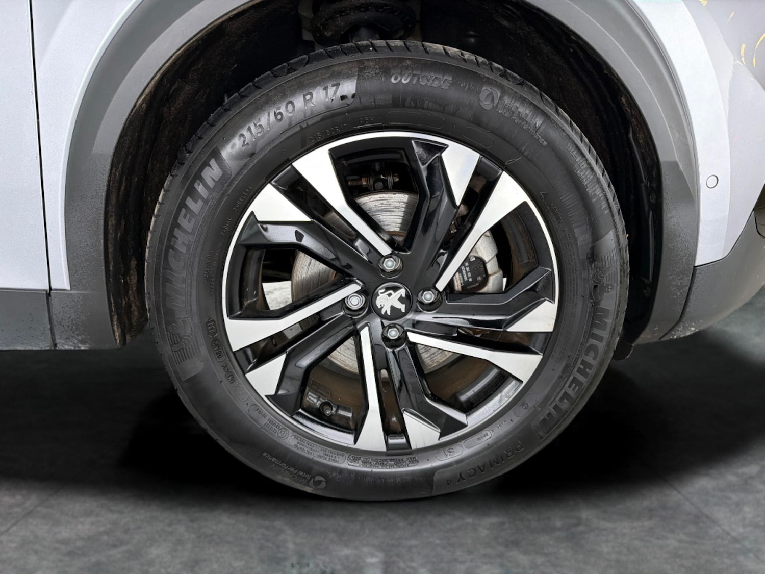 Used Peugeot E-2008 2022 for sale - 77116514: Photo 25