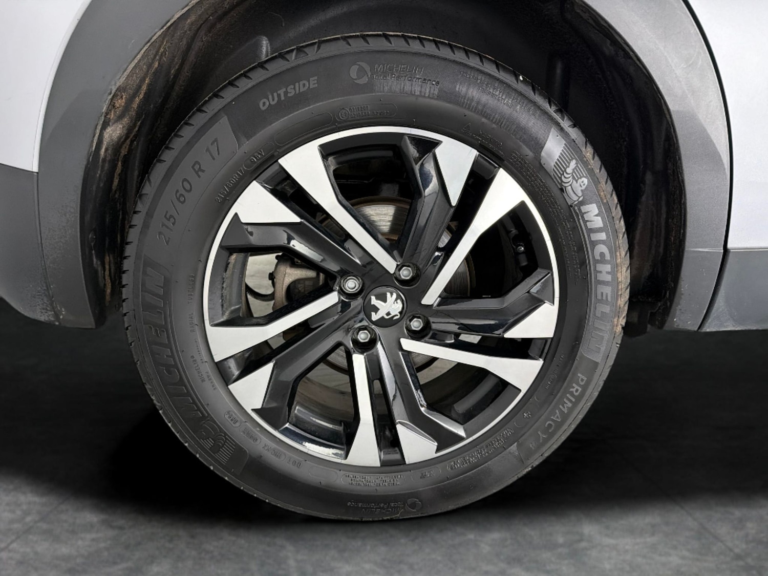 Used Peugeot E-2008 2022 for sale - 77116514: Photo 26