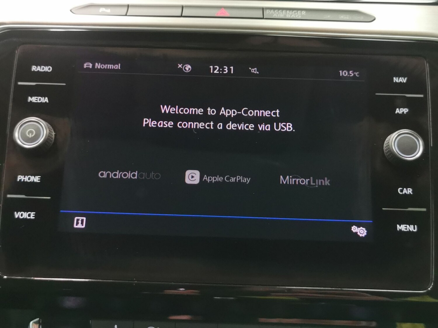 Used Volkswagen Passat 2018 for sale - 77347433: Photo 14