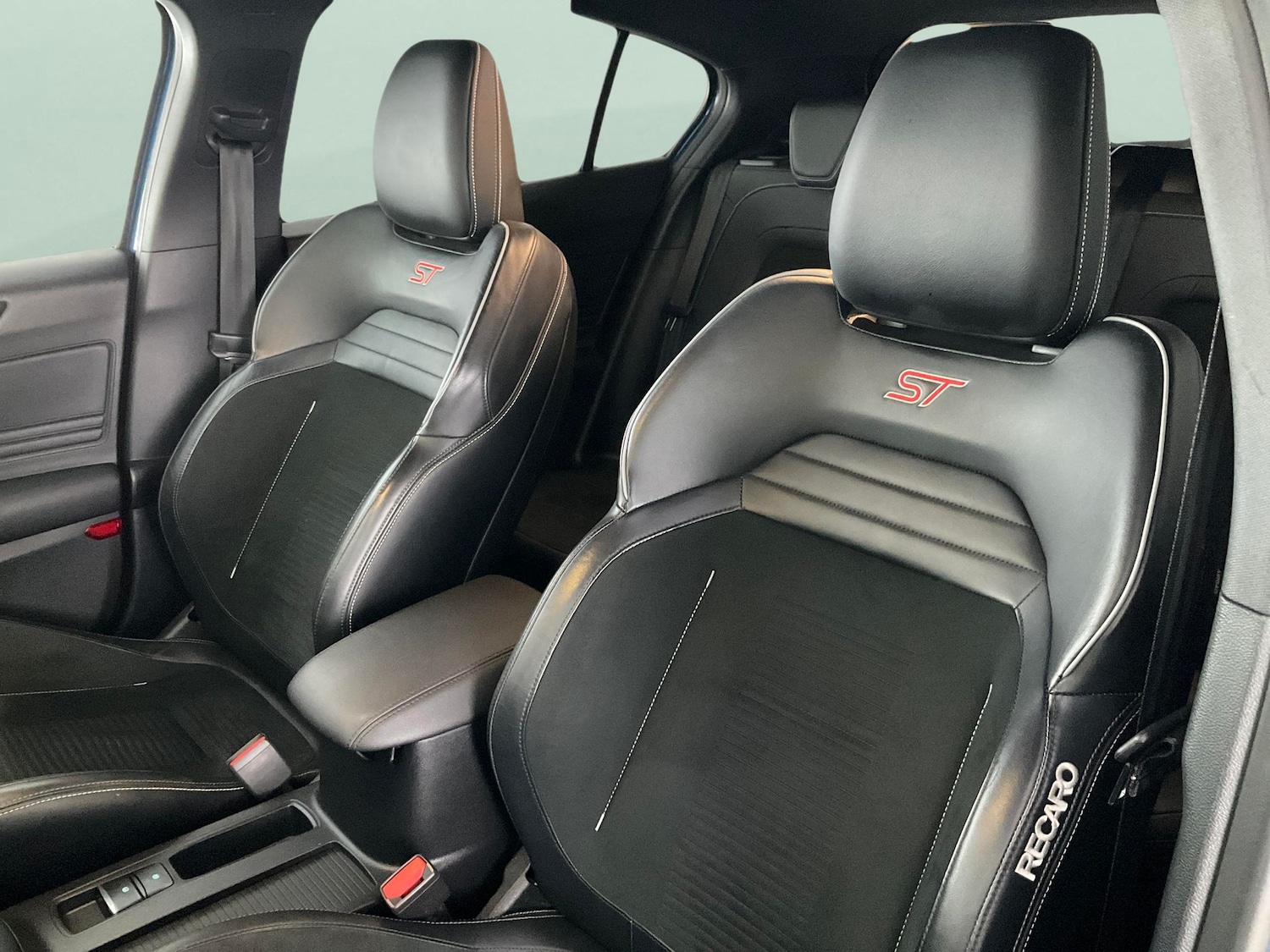 Used Ford Focus 2020 for sale - 77019334: Photo 15