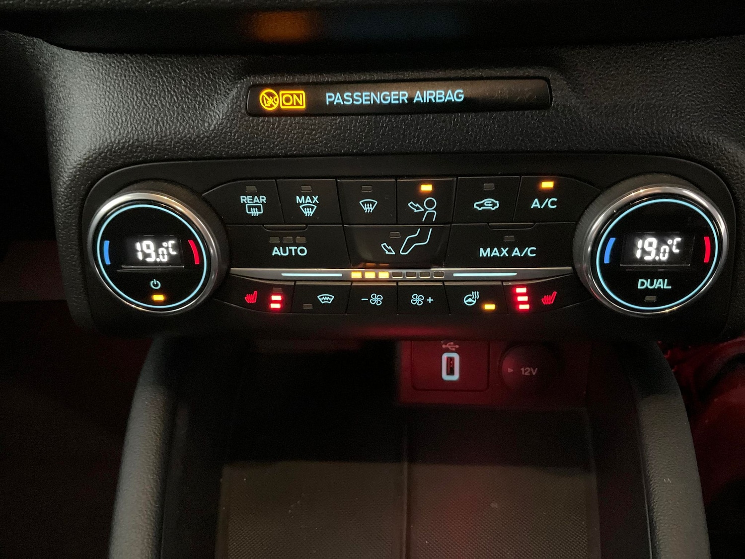 Used Ford Focus 2020 for sale - 77019334: Photo 21