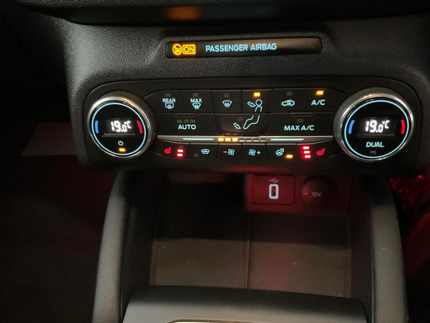 Used Ford Focus 2020 for sale - 77019334: Photo 23