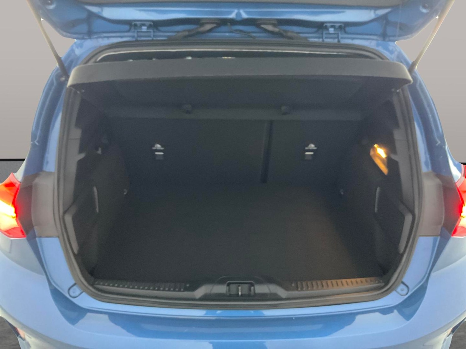 Used Ford Focus 2020 for sale - 77019334: Photo 37