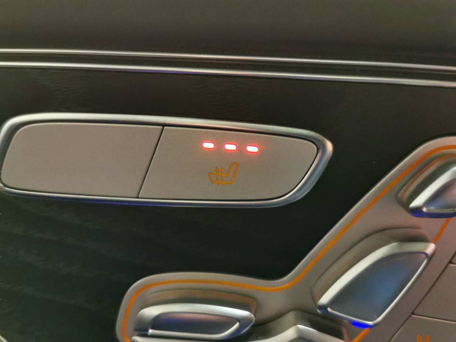 Used Mercedes-Benz EQC 2022 for sale - 77286044: Photo 18