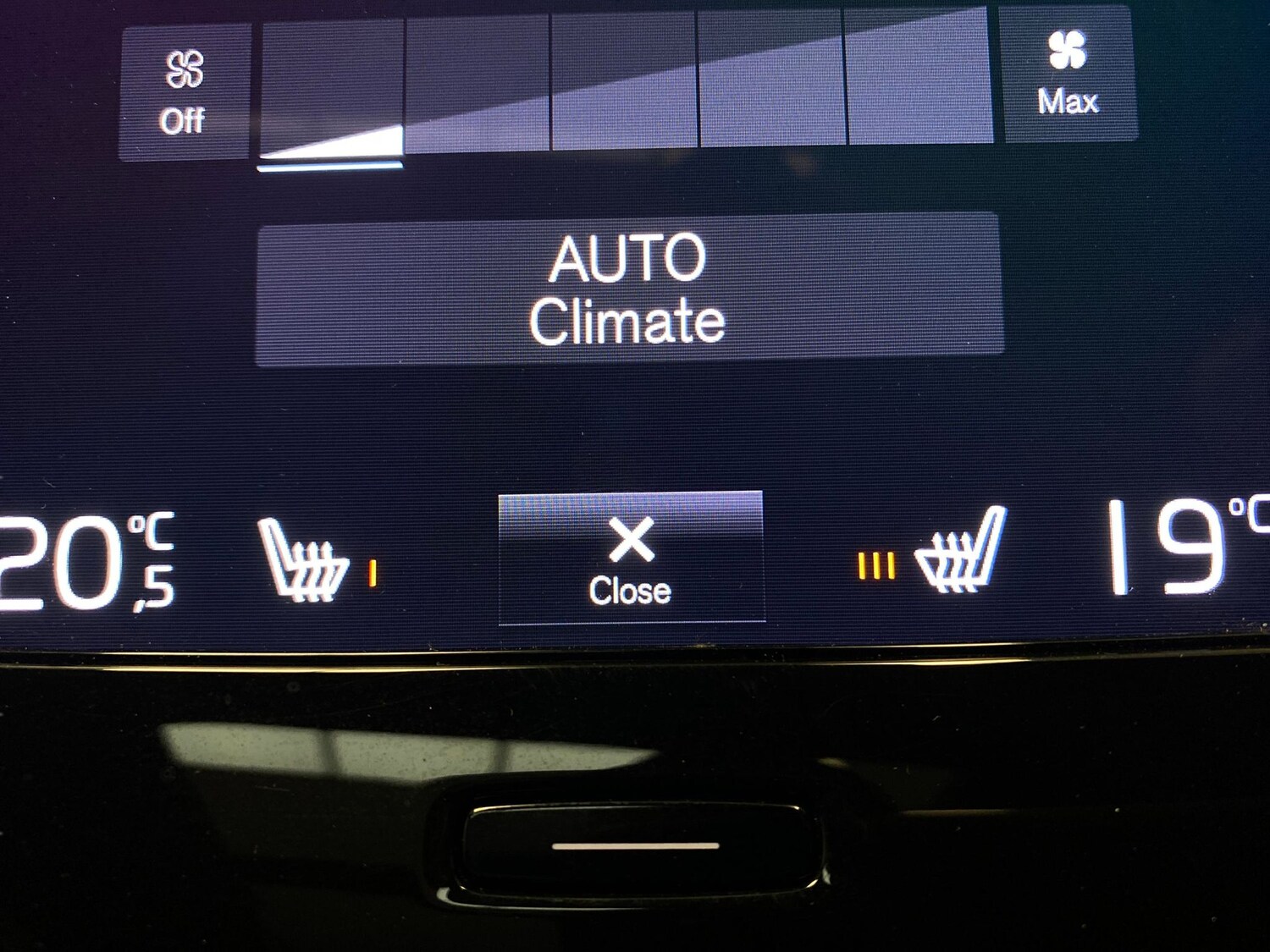 Used Volvo XC40 2023 for sale - 78015038: Photo 19