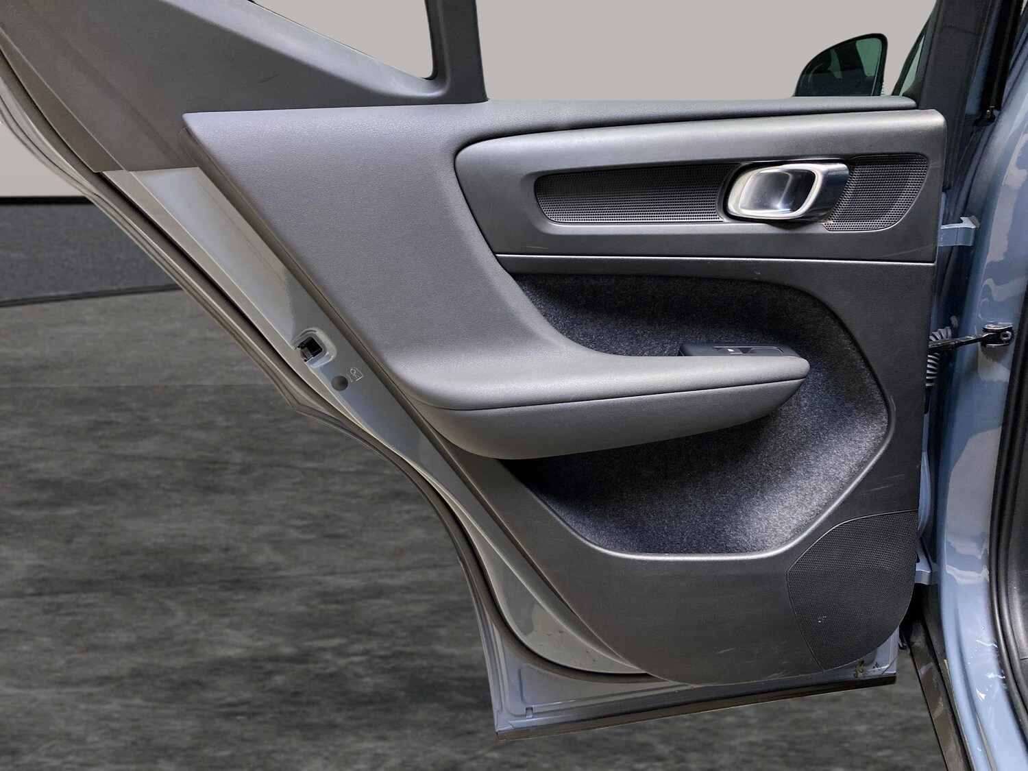 Used Volvo XC40 2023 for sale - 78015038: Photo 27