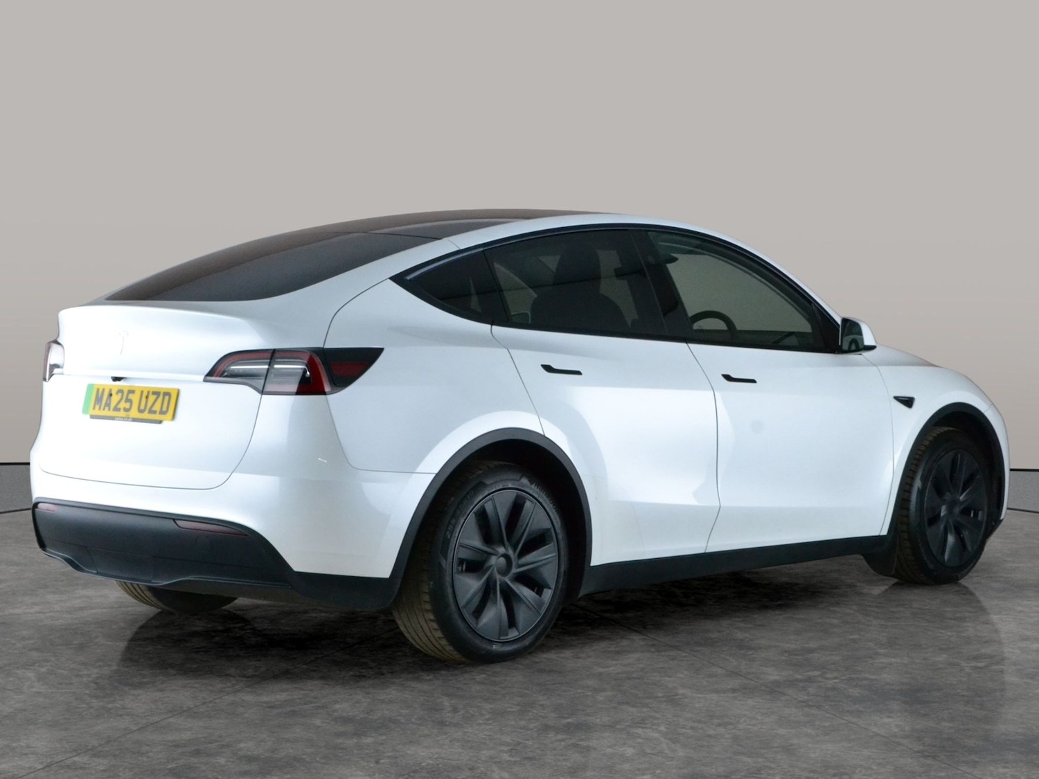 Used Tesla Model Y 2025 for sale - 78037059: Photo 12
