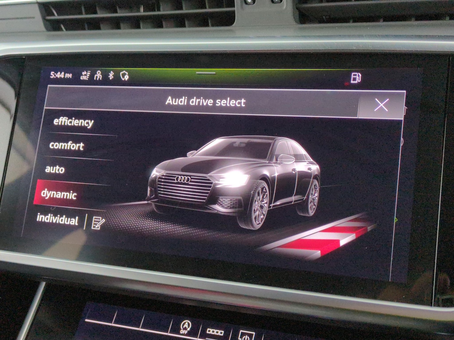 Used Audi A6 Saloon 2021 for sale - 77113910: Photo 15