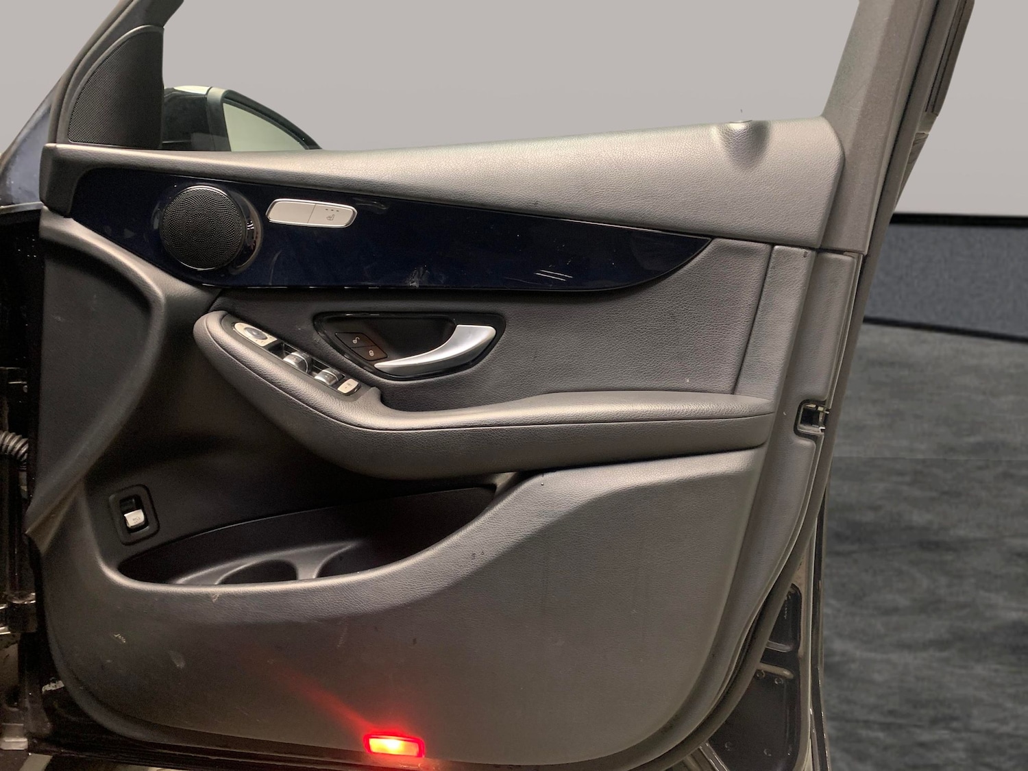 Used Mercedes-Benz GLC for sale - 77316580: Photo 29