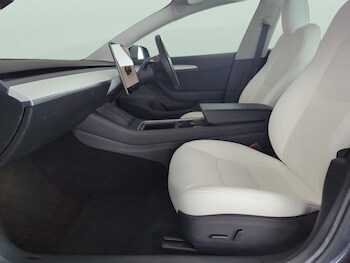 Used Tesla Model 3 undefined for sale - 77311200: Photo