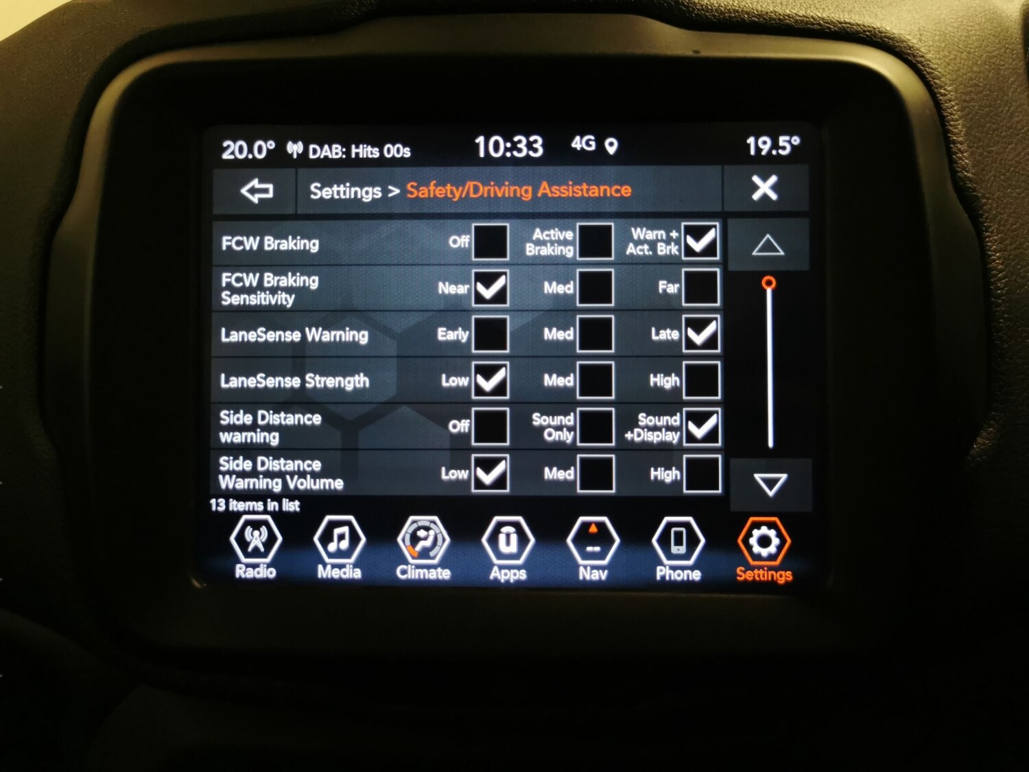 Used Jeep Renegade 2020 for sale - 77815081: Photo 21