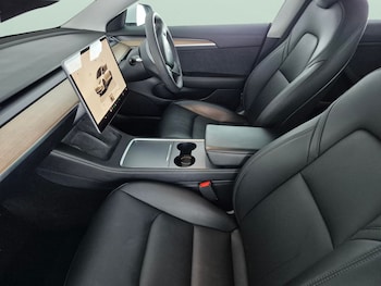 Used Tesla Model 3 2023 for sale - 78540478: Photo