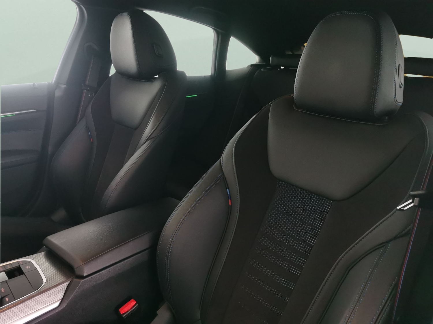 Used BMW i4 2023 for sale - 77324266: Photo 16