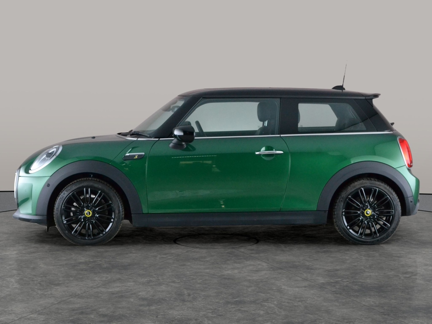 Used MINI Hatch 2022 for sale - 77043581: Photo 15