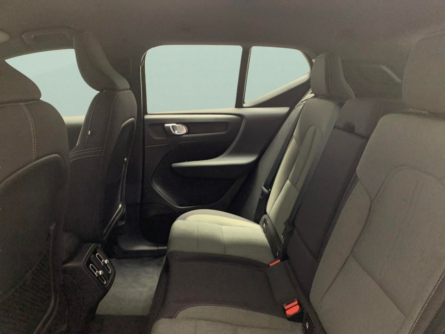 Used Volvo XC40 2023 for sale - 77448118: Photo 22