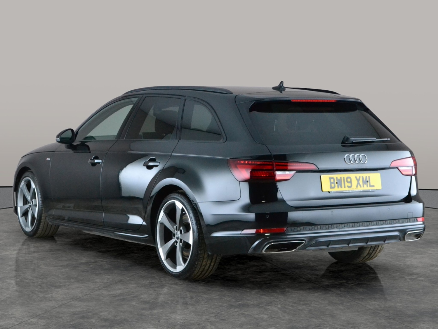 Used Audi A4 2019 for sale - 78000931: Photo 11