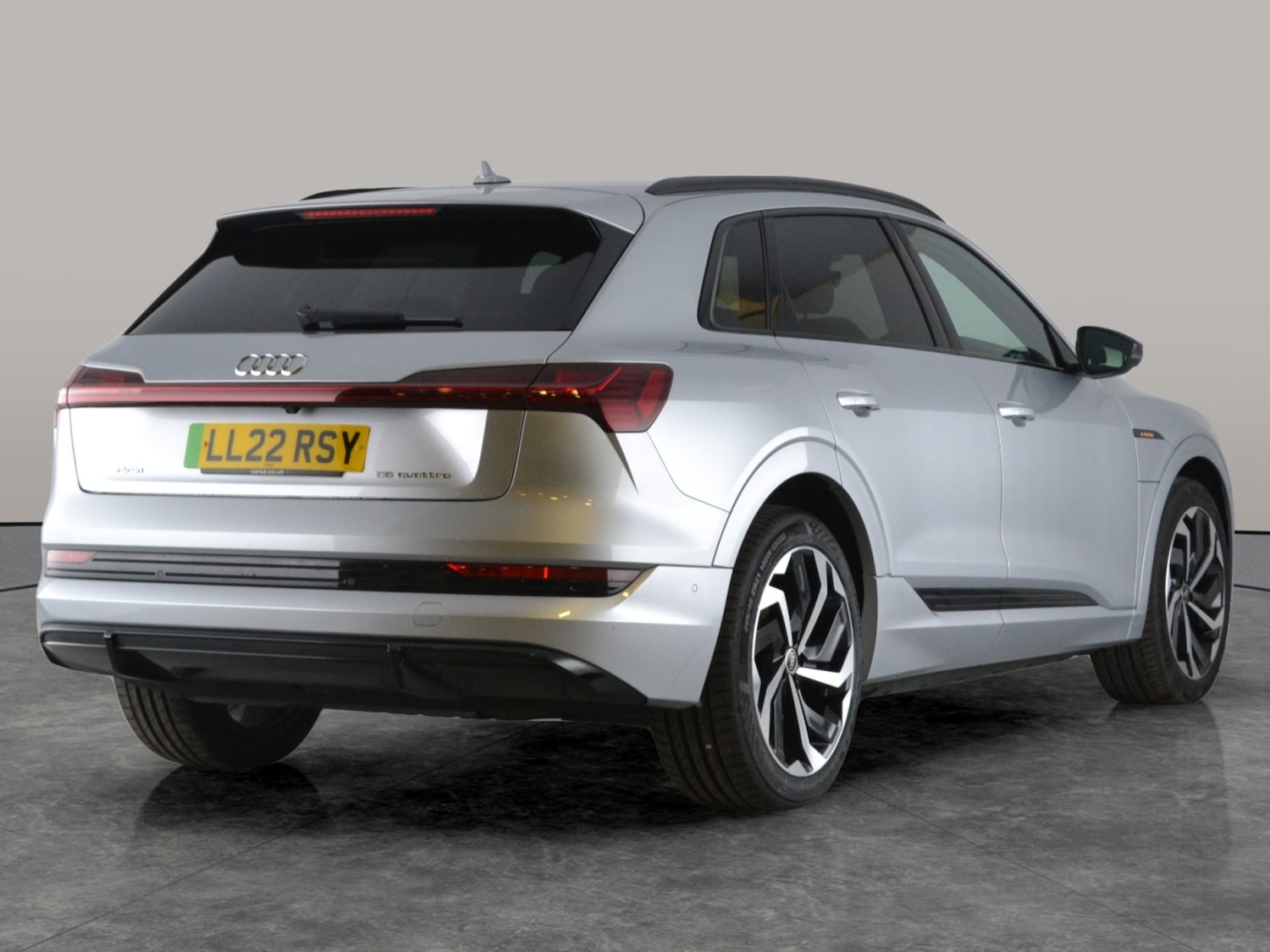 Used Audi e-tron 2022 for sale - 76750388: Photo 11