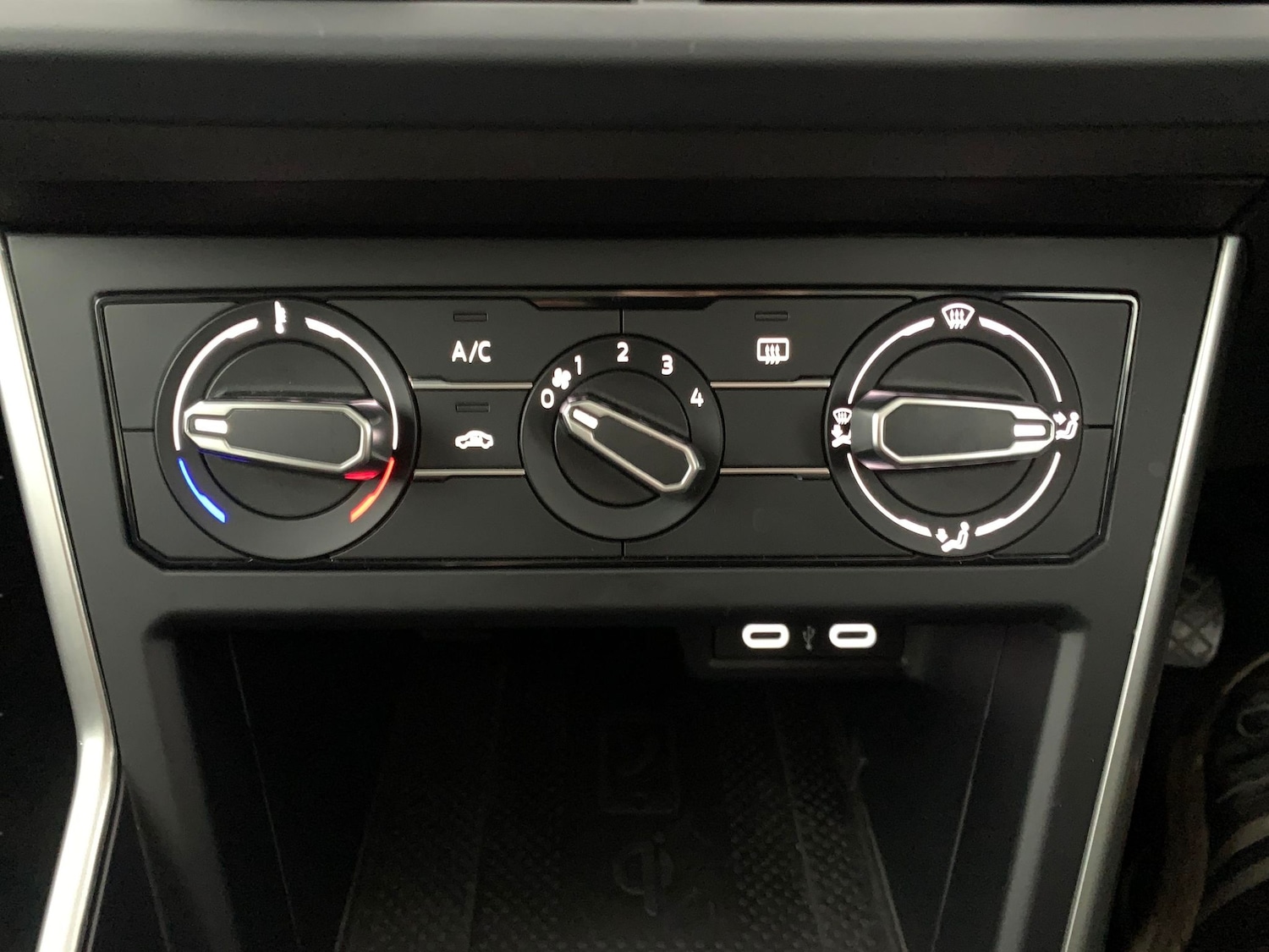 Used Volkswagen Taigo 2023 for sale - 77255876: Photo 17