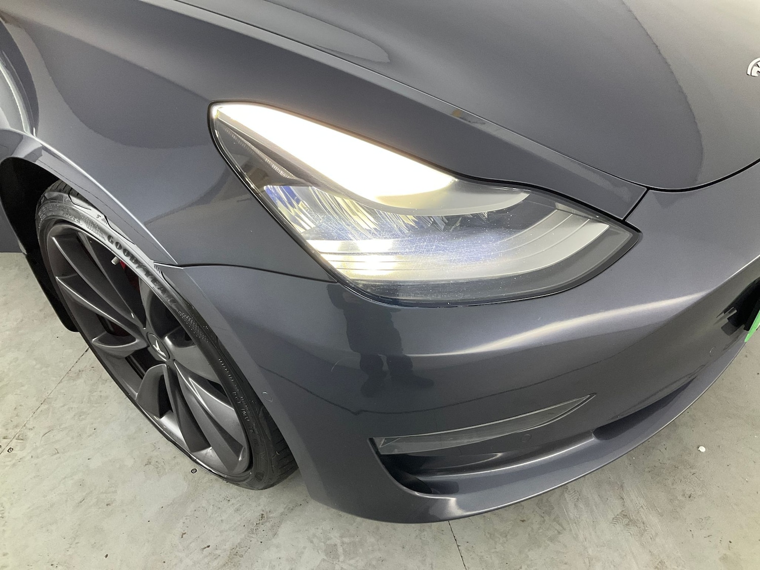 Used Tesla Model 3 2020 for sale - 76436900: Photo 8