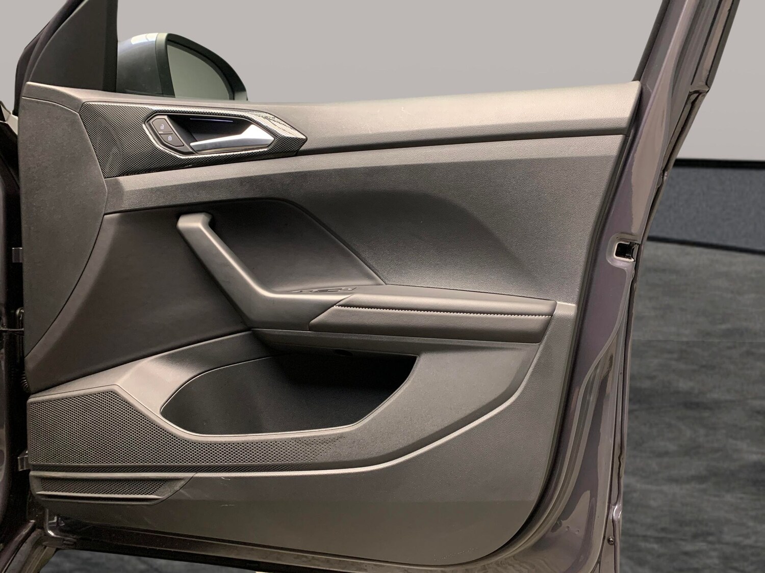 Used Volkswagen T-Cross 2024 for sale - 77676016: Photo 29