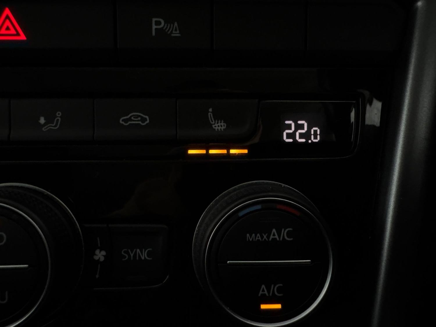 Used Volkswagen T-Roc 2021 for sale - 76919550: Photo 15