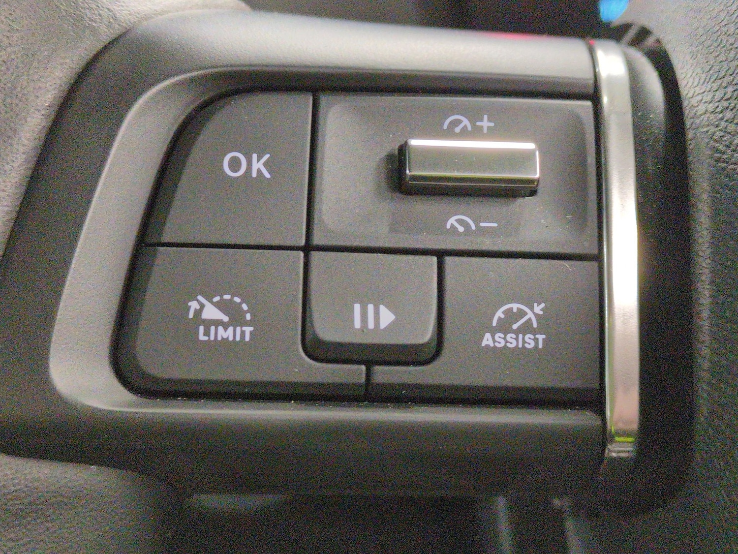 Used Citroen e-C4 2022 for sale - 77043507: Photo 15