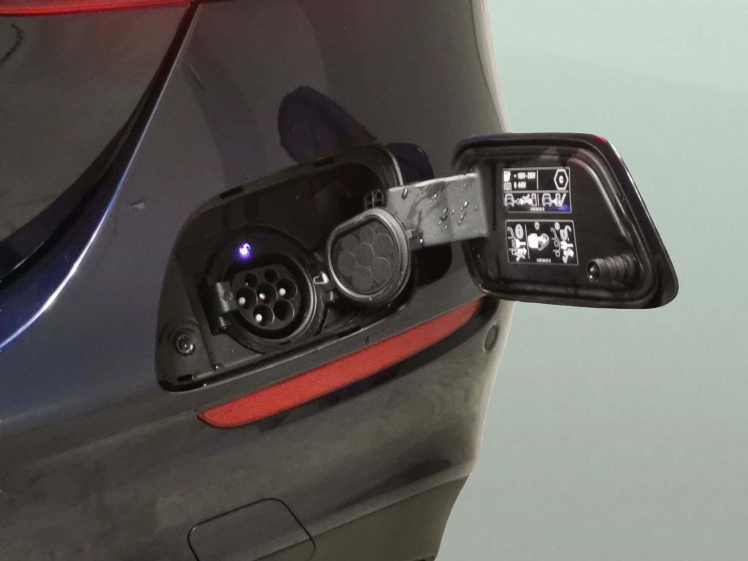 Used Mercedes-Benz E Class 2021 for sale - 77650871: Photo 33