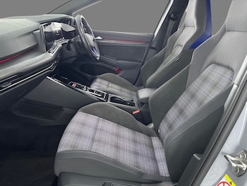 Used Volkswagen Golf 2023 for sale - 79367446: Photo