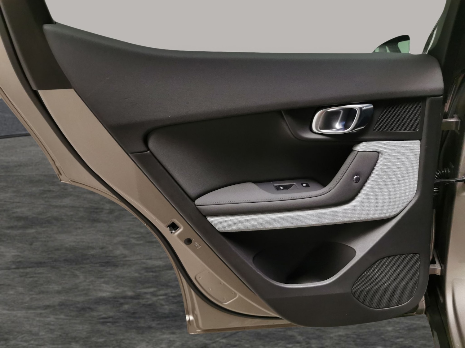 Used Polestar Polestar 2 for sale - 76725354: Photo 27