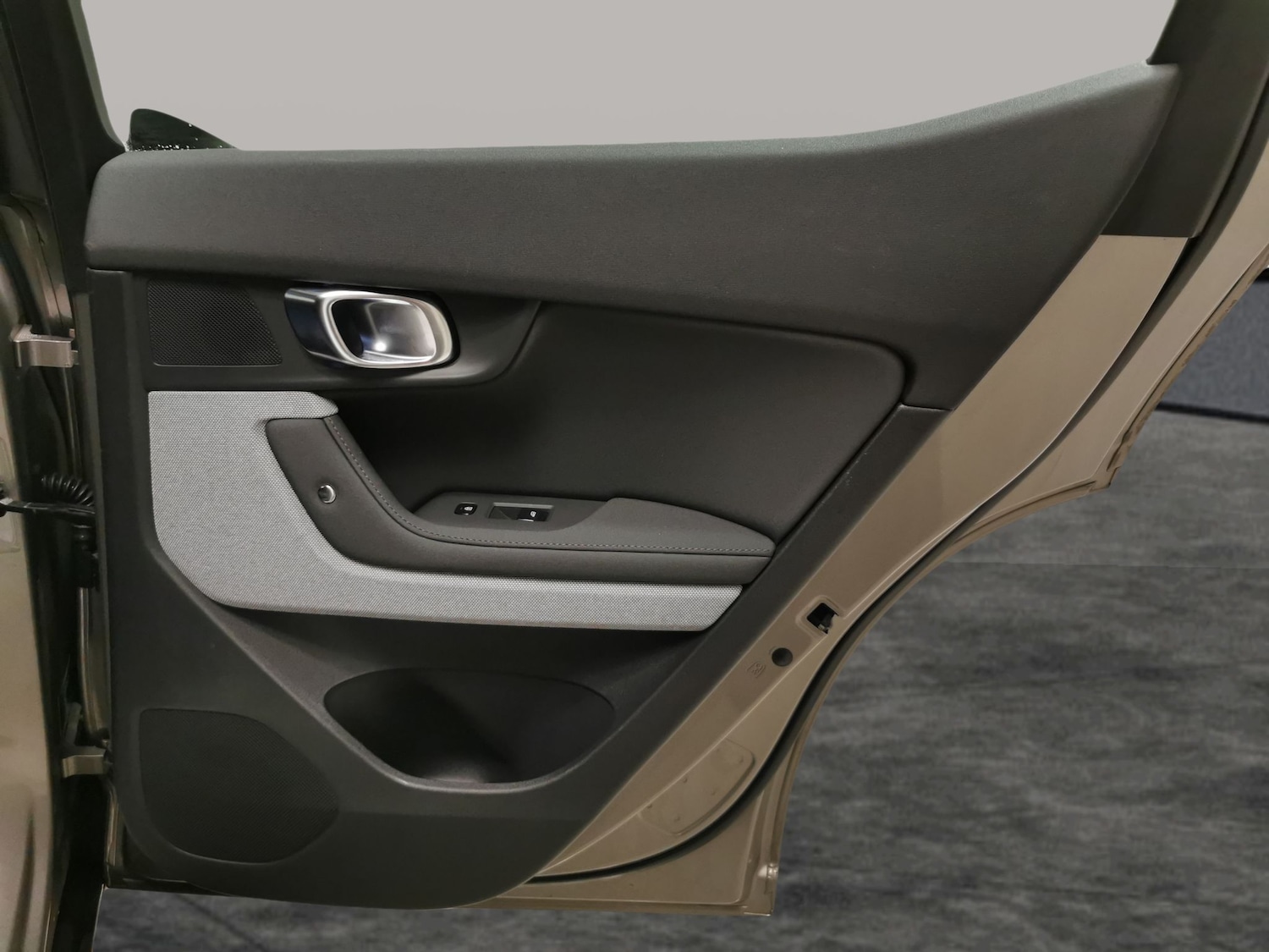 Used Polestar Polestar 2 for sale - 76725354: Photo 28