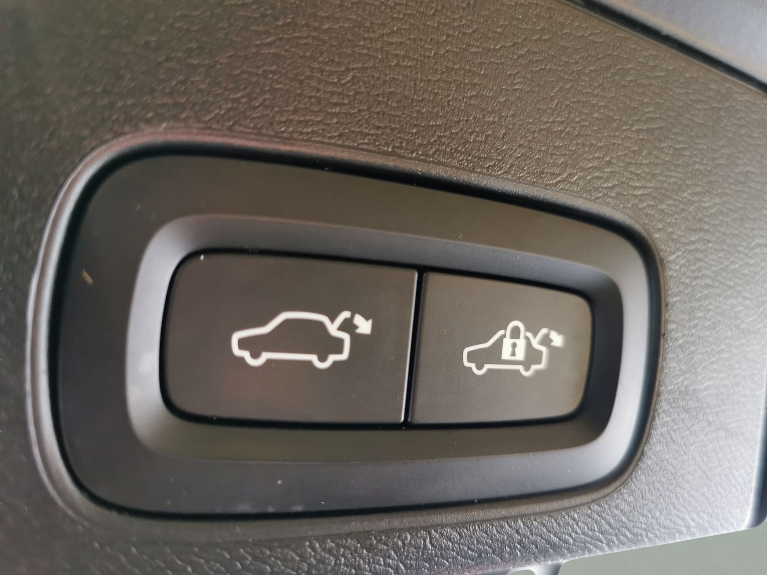 Used Volvo XC60 2022 for sale - 77281414: Photo 17