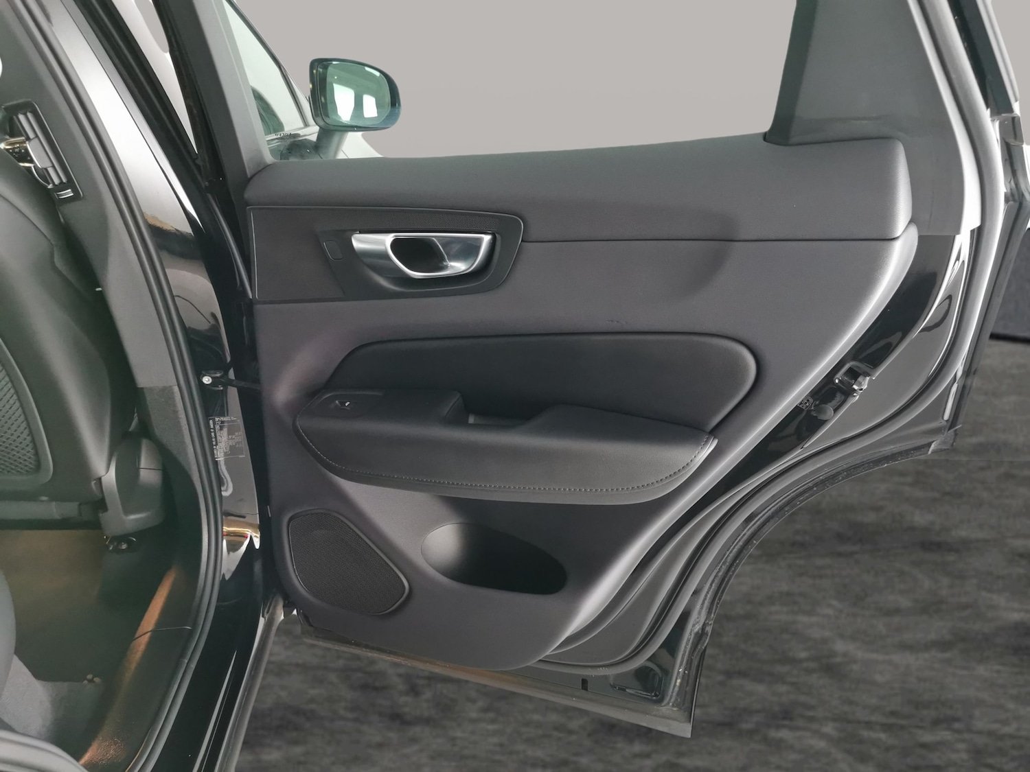 Used Volvo XC60 2022 for sale - 77281414: Photo 32