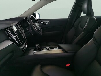 Used Volvo XC60 2022 for sale - 77281414: Photo