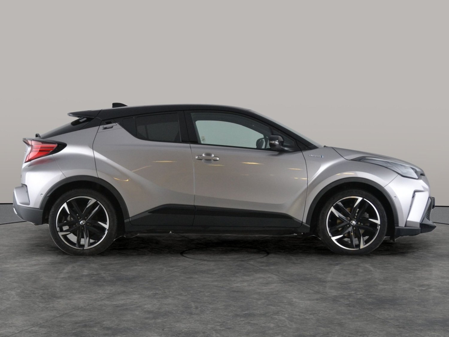 Used Toyota C-HR 2021 for sale - 77259376: Photo 12