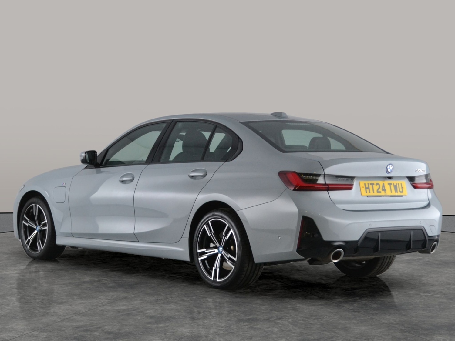 Used BMW 3 Series 2024 for sale - 76669353: Photo 9