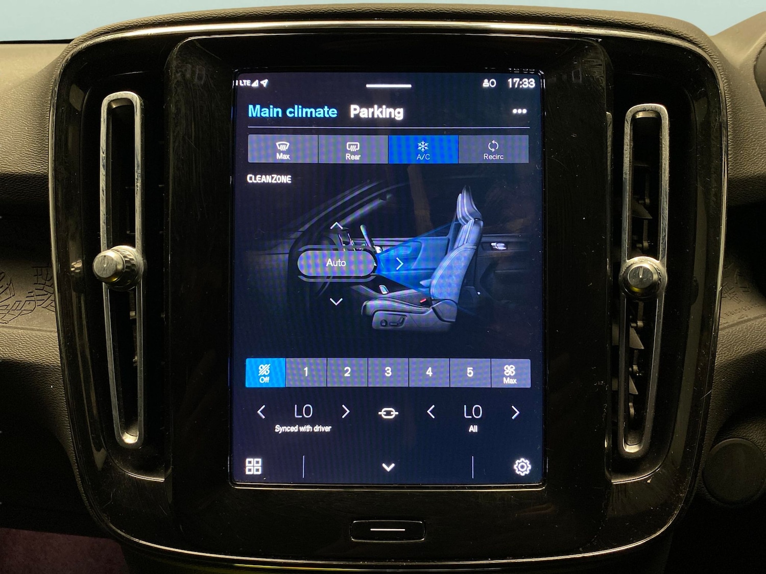 Used Volvo XC40 2022 for sale - 78207333: Photo 15