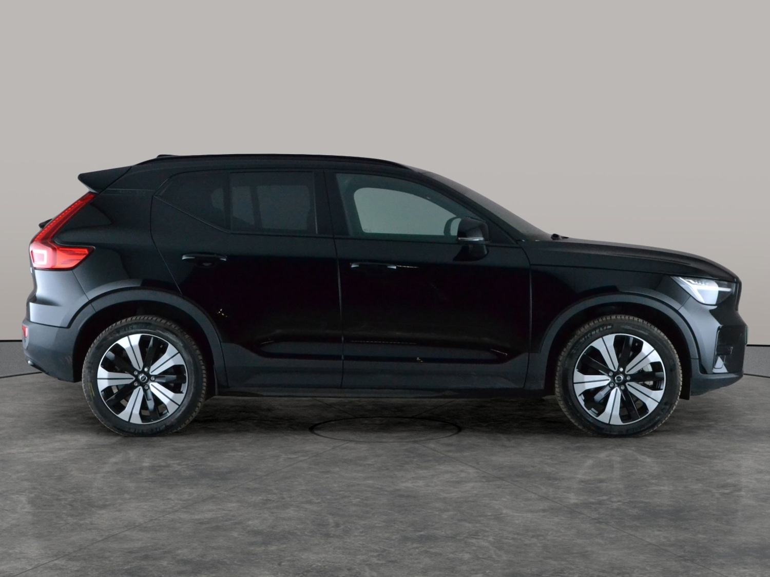 Used Volvo XC40 2022 for sale - 78207333: Photo 8