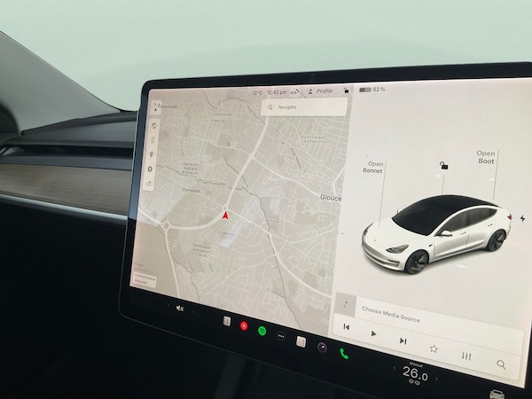 Used Tesla Model 3 2021 for sale - 76285996: Photo 11