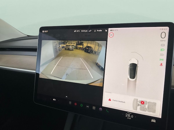 Used Tesla Model 3 2021 for sale - 76285996: Photo 25