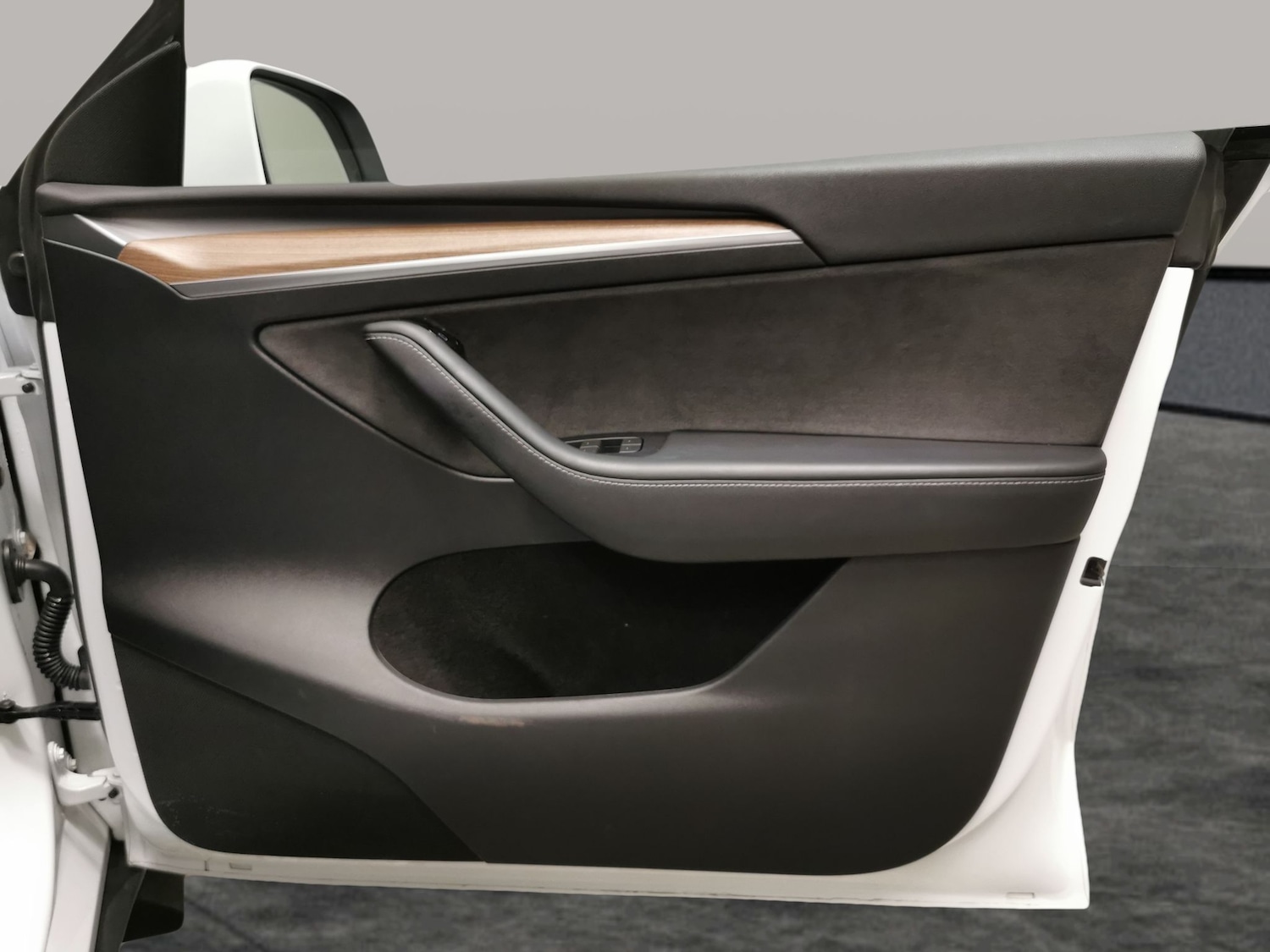 Used Tesla Model Y 2024 for sale - 77988773: Photo 30