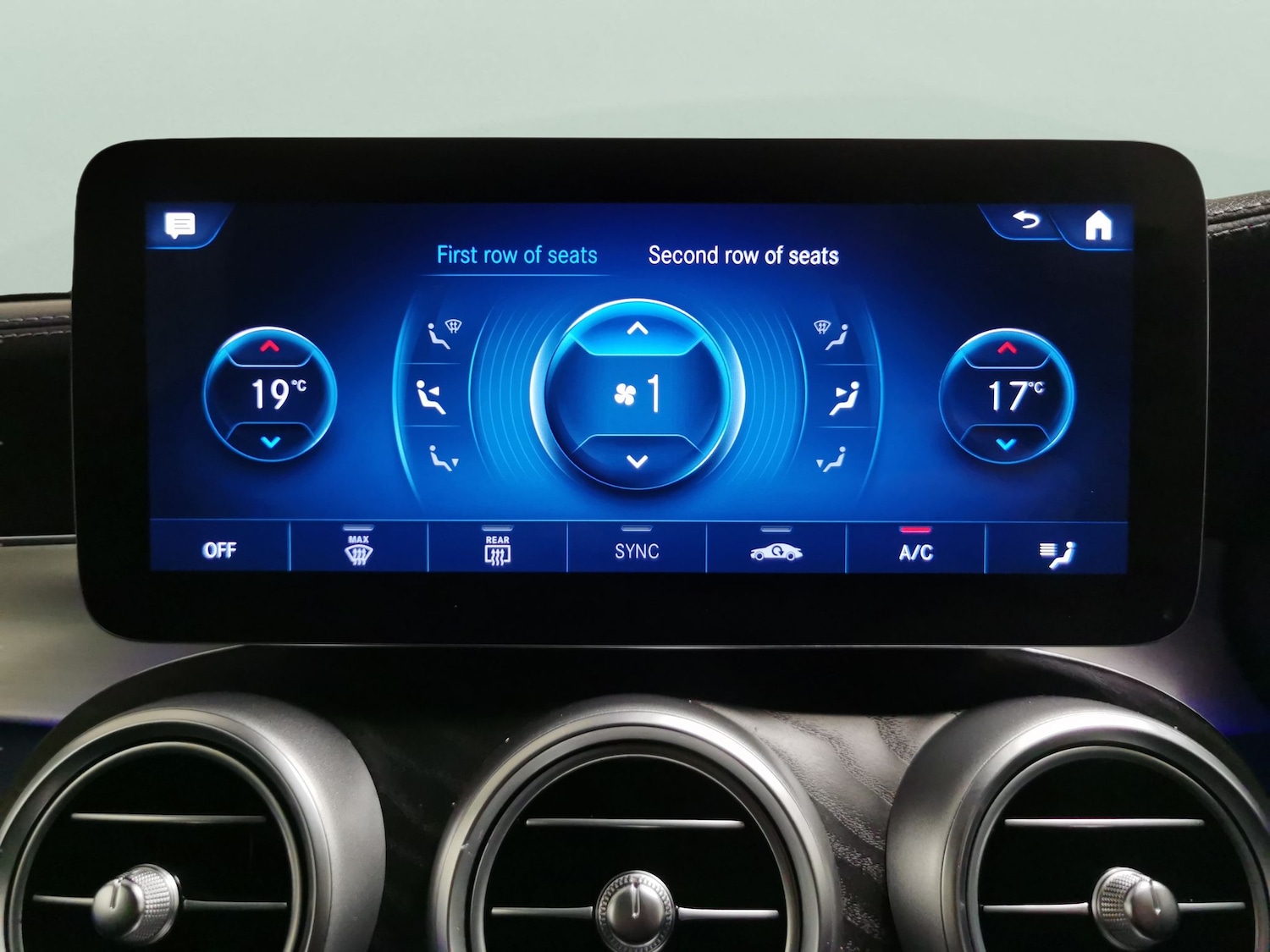 Used Mercedes-Benz GLC 2021 for sale - 77399427: Photo 19