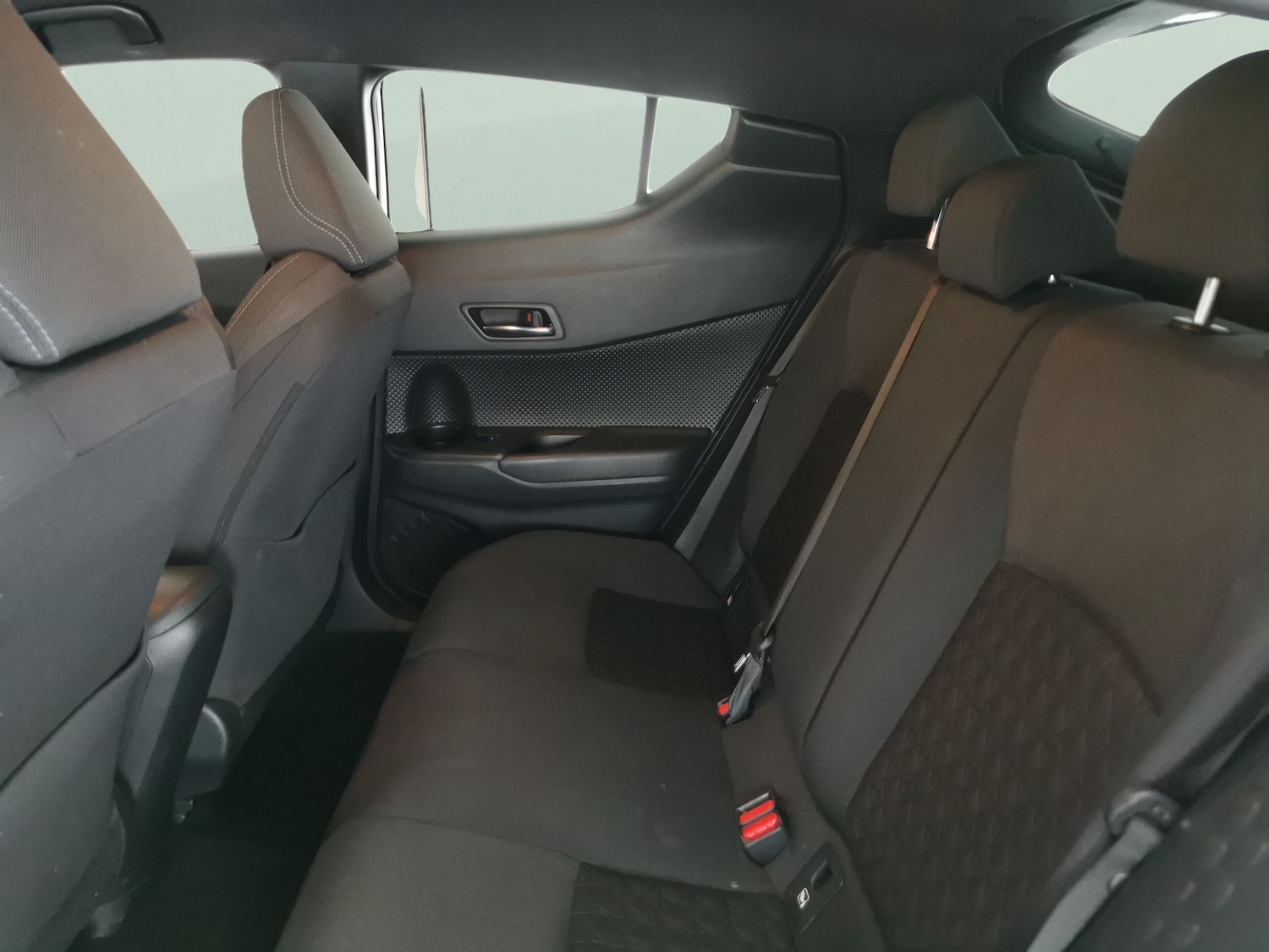 Used Toyota C-HR 2021 for sale - 77974363: Photo 24