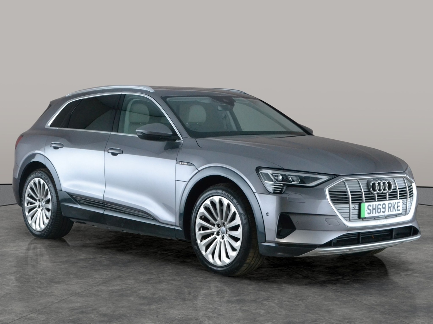 Used Audi e-tron 2020 for sale - 77802926: Photo 8