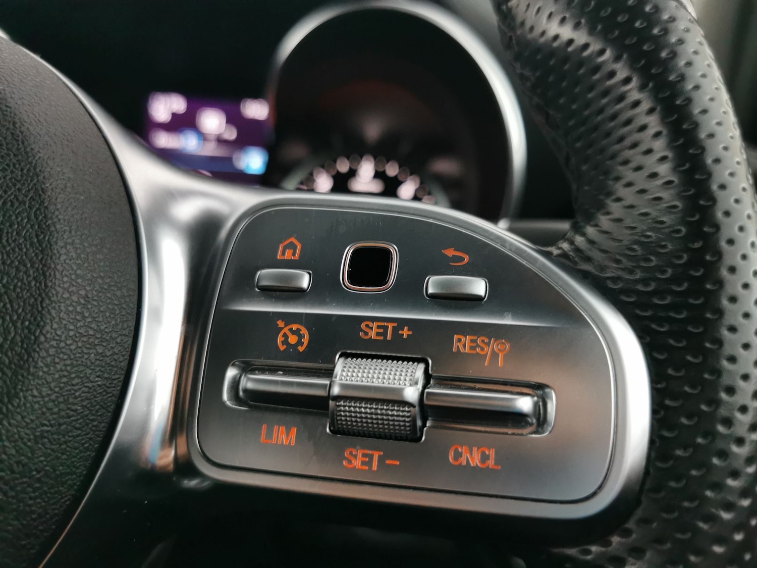 Used Mercedes-Benz GLC 2022 for sale - 77003120: Photo 22