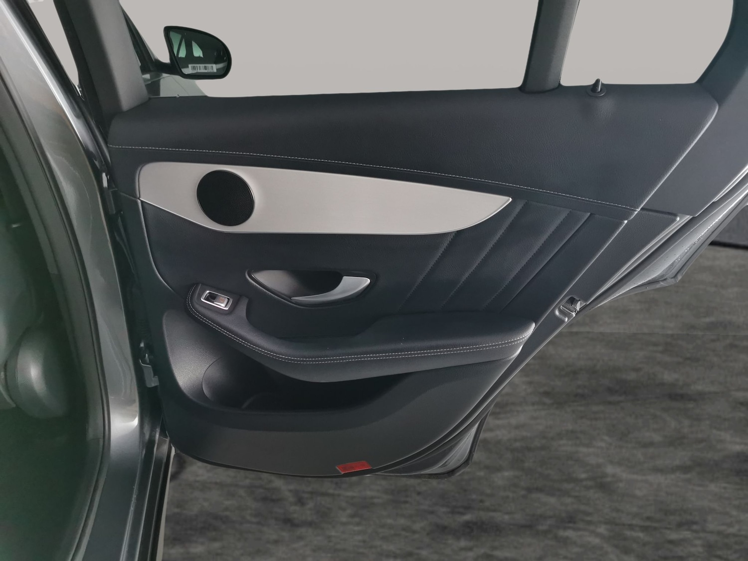 Used Mercedes-Benz GLC 2022 for sale - 77003120: Photo 30